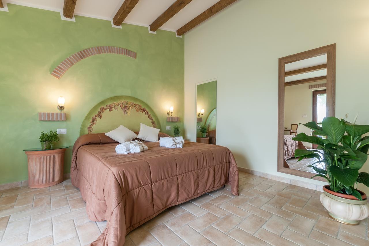 El Molino Agriturismo Fonteblanda Exterior foto